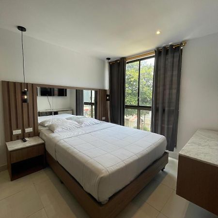 Novapark Kennedy Hotel Γκουαγιακίλ Εξωτερικό φωτογραφία